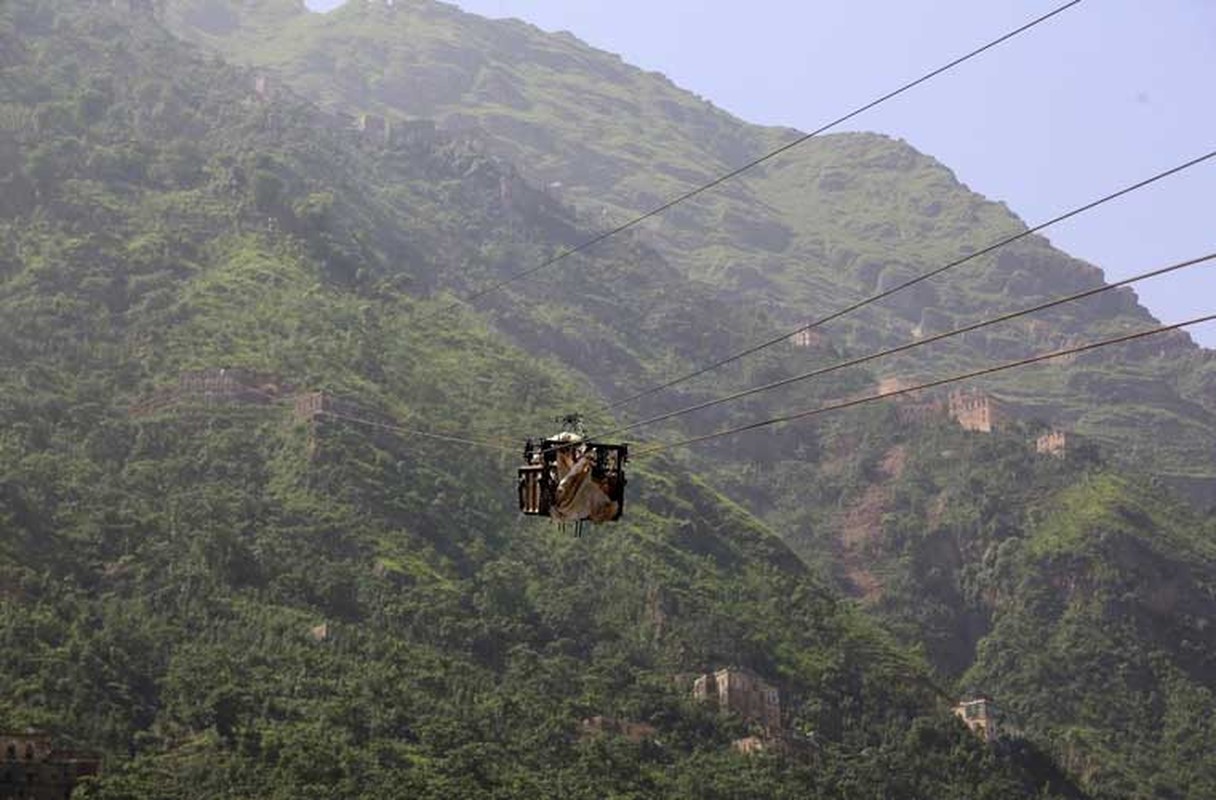 Chiem nguong nhung ngoi lang tren nui o Yemen-Hinh-4